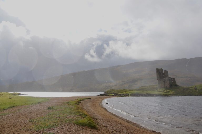 Schottland im Herbst – Burgen, Moor und Whisky